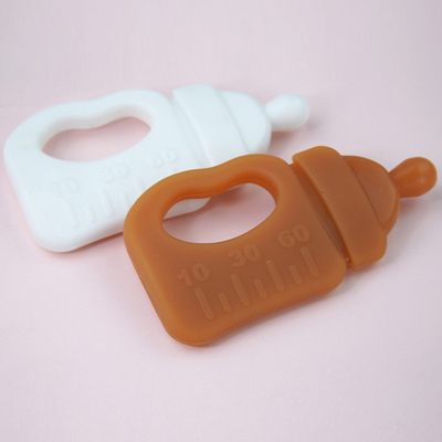 FDA BPA Free Baby Produkty silikonowe Butelka mleka Gryzak 10,5 * 5,5 * 1,5 cm Z pudełkiem